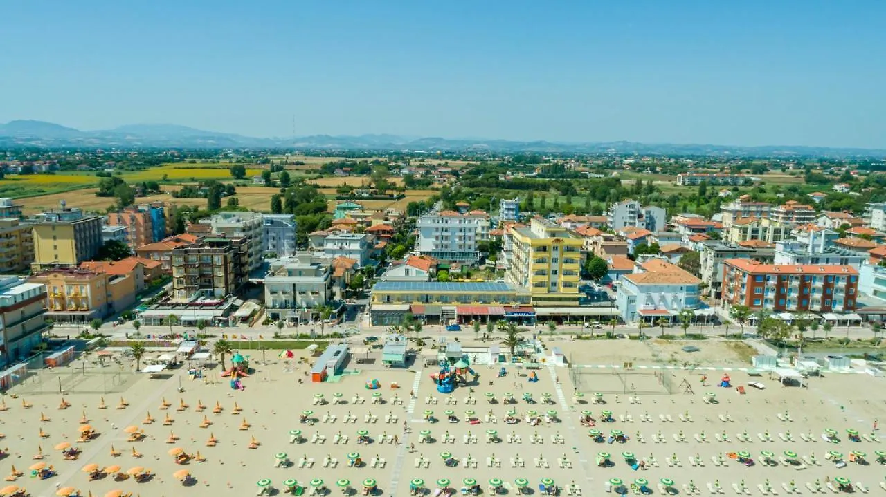 ***  Hotel Milanese Rimini Olaszország